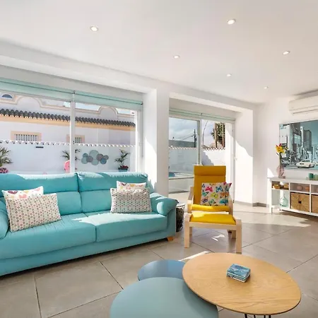 Spanish Style, Elegant 3 Bedroom - 5 Minutes From The Beach! * Marbella