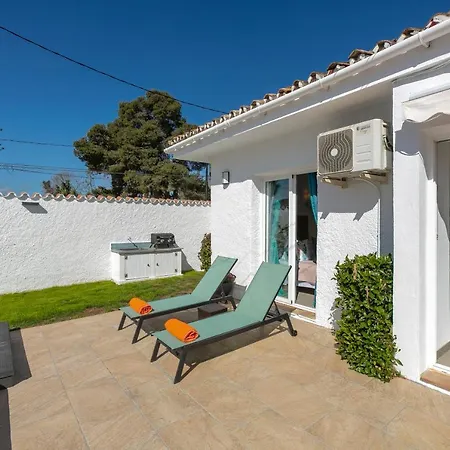 Spanish Style, Elegant 3 Bedroom - 5 Minutes From The Beach! Prázdninový dům Marbella